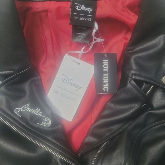 Disney Cruella Moto Jacket Speak of the DeVil 101 Dalmatians Junior XL New OOS - Picture 15 of 16